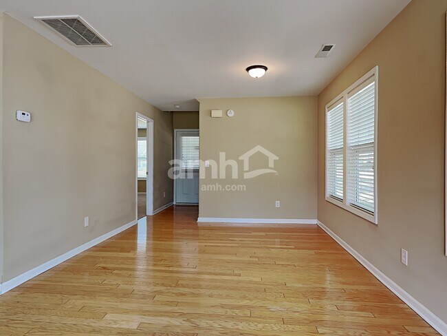 Foto del edificio - 118 Greenway St