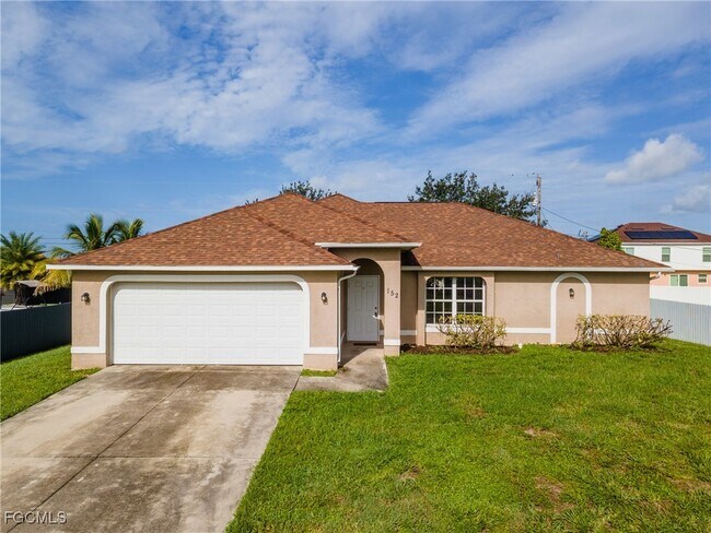 Building Photo - 152 NW 6th Ave