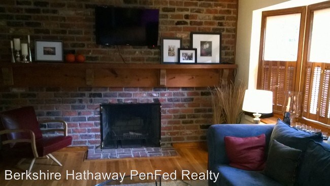 Foto del edificio - 814 N Pinetta Dr