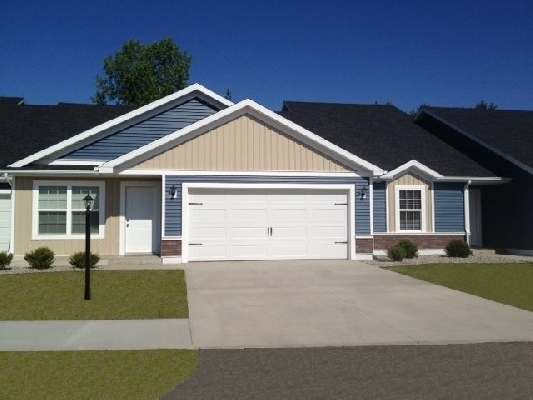 Foto del edificio - Perry Creek Townhomes - Midland, MI