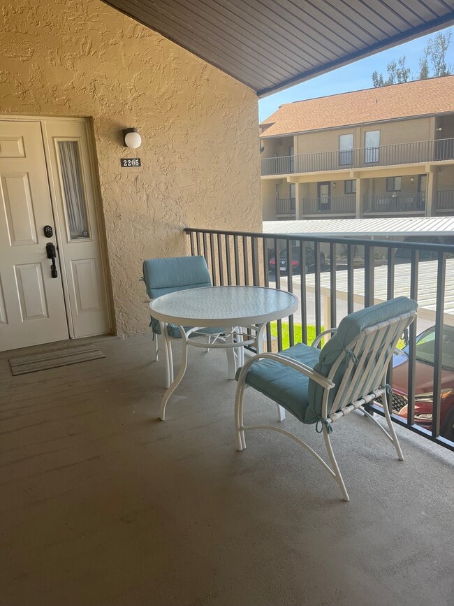 Building Photo - 15770 Windward Way Cir
