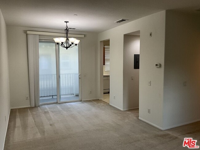 Foto del edificio - 7023 Vining St