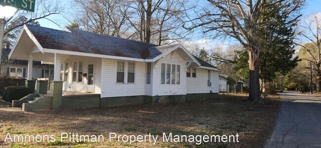Foto del edificio - 2 br, 2 bath House - 209 Glenn Street