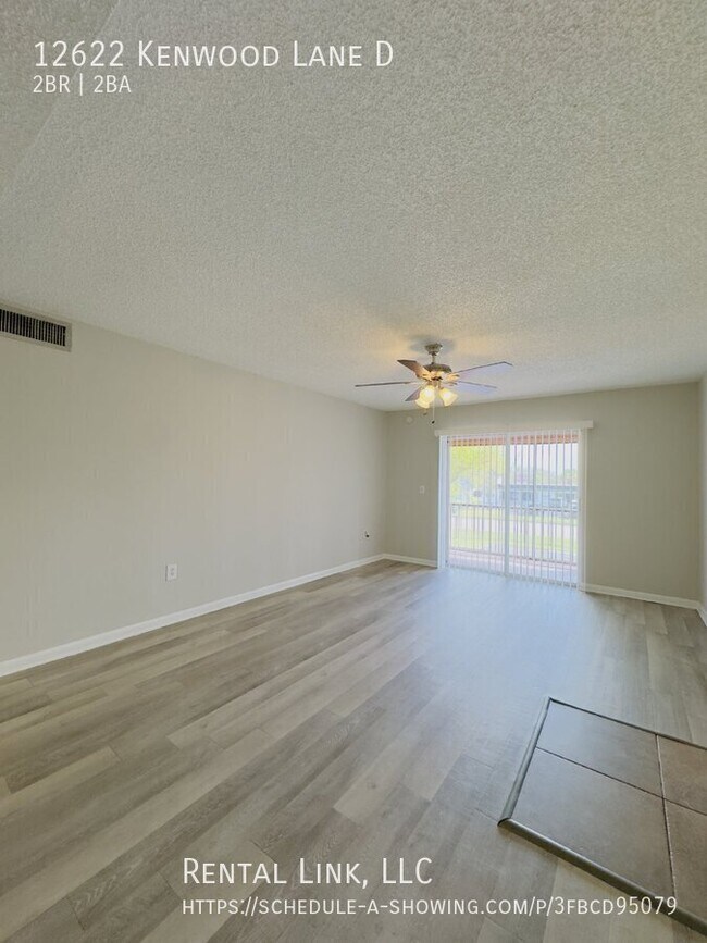 Foto del edificio - 12622 Kenwood Ln