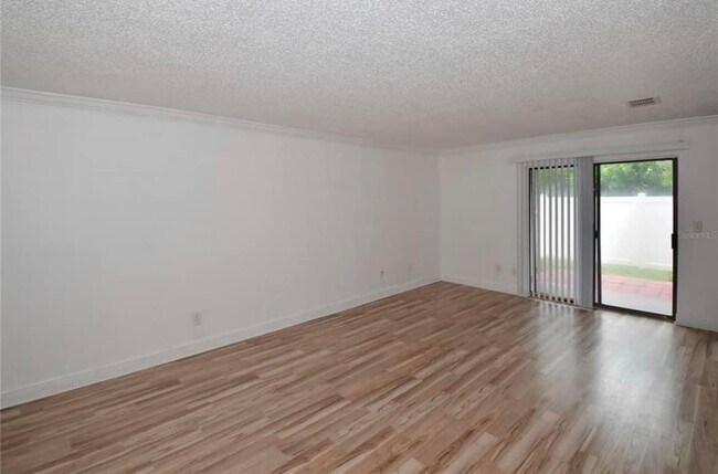 Foto del edificio - 7298 Ulmerton Rd