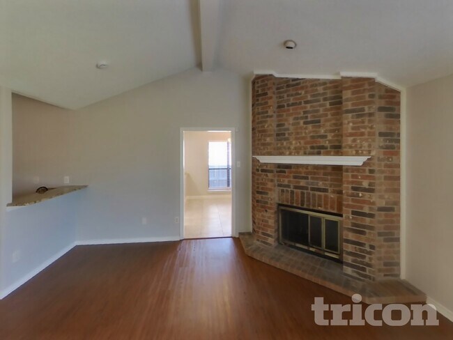 Building Photo - 3112 Glenview