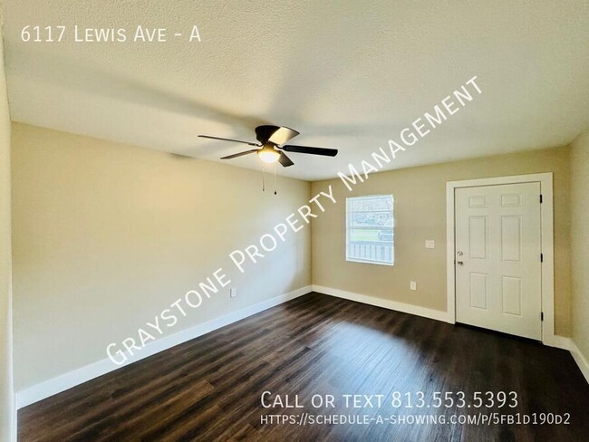 Foto del edificio - Make This 2-Bed, 1-Bath Home at Gibsonton ...