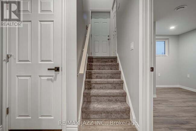 Photo du bâtiment - 1189 Cartier Blvd