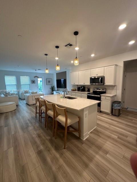 Foto del edificio - 8352 NW 7th Pl