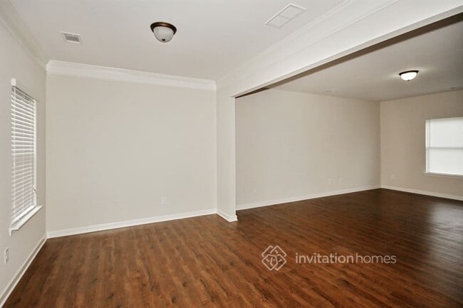 Building Photo - 1765 Logan Ridge Cir