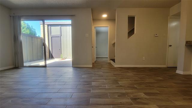 Building Photo - 4651 Country Creek Dr