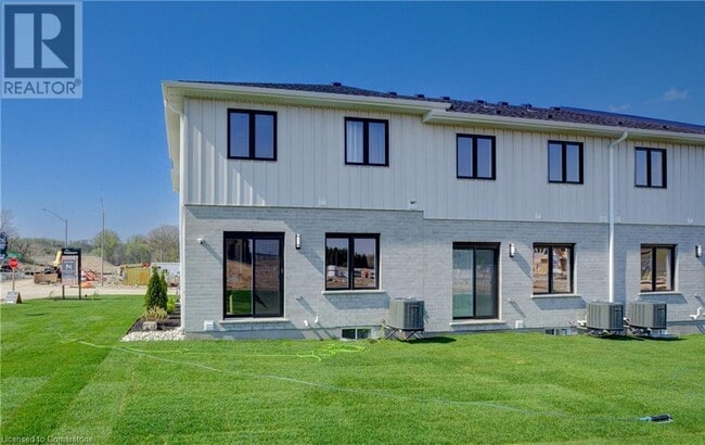 Building Photo - 268 Green Gate Blvd