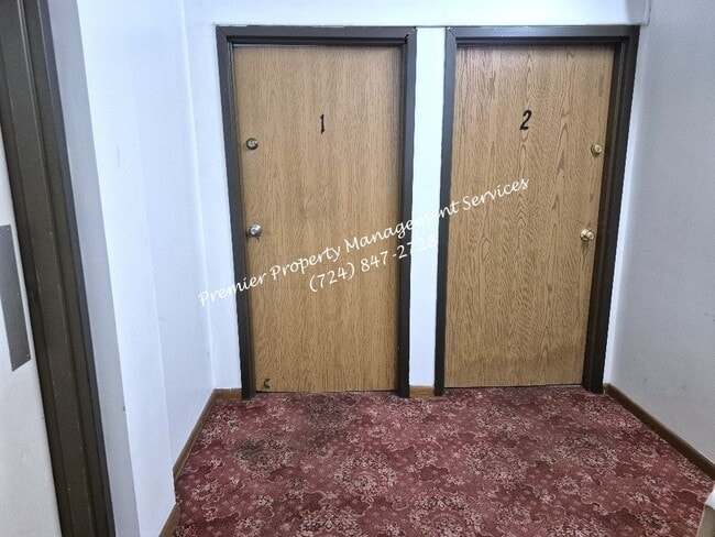 Building Photo - 518 W Cunningham St