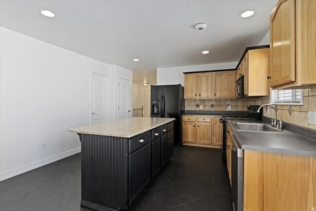 Foto del edificio - 13867 Mary Loraine Cir