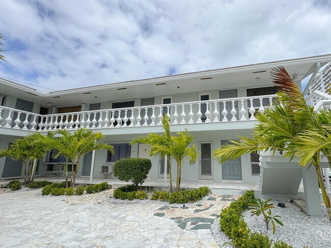 Foto del edificio - 915 Intracoastal Dr