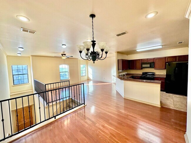 Foto del edificio - 8216 Casa Verde Rd