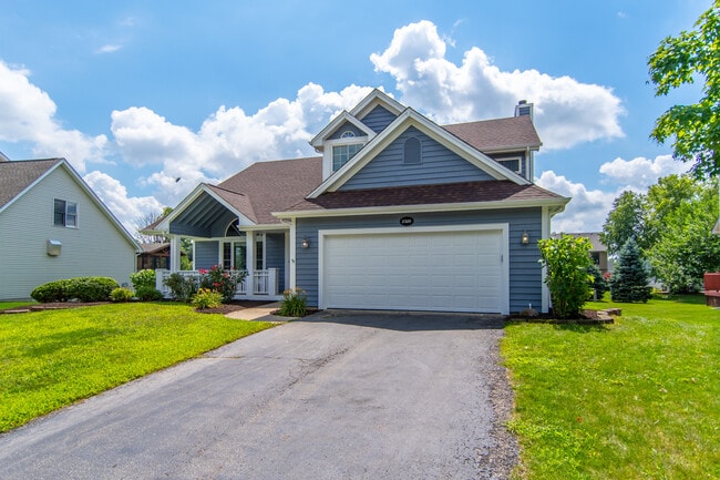 Building Photo - 2320 Indian Grass Rd