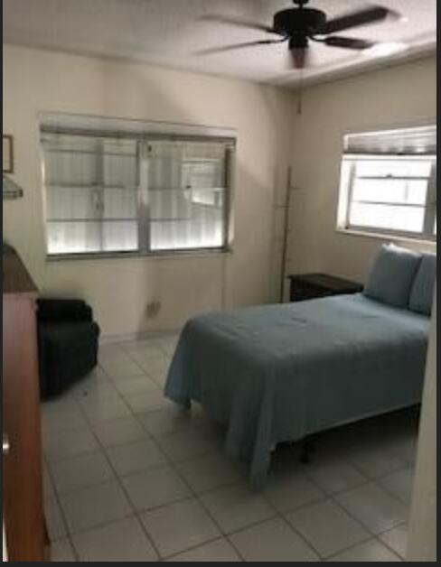 Foto del edificio - 229 Norwich J