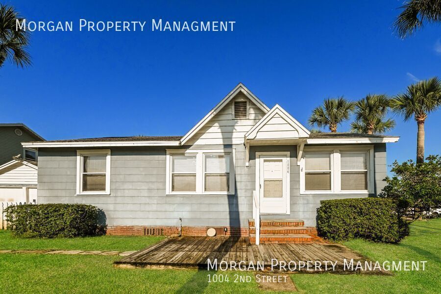Foto principal - 1004 Second St
