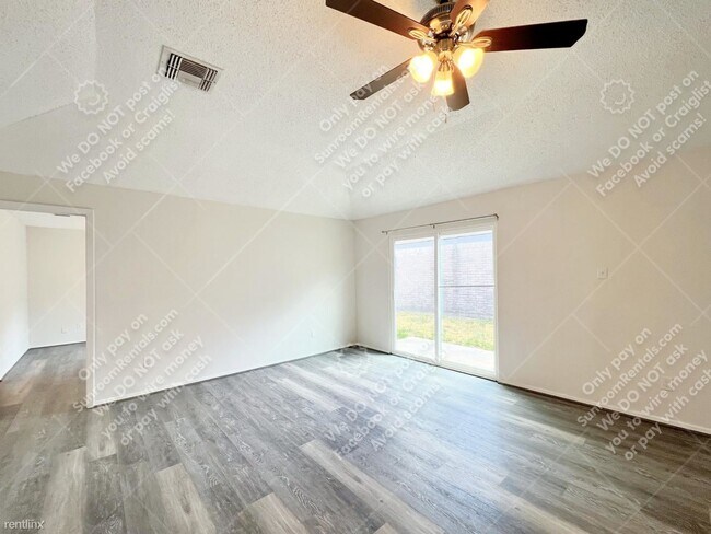 Foto del edificio - 3 br, 2 bath House - 11638 Herald Square Dr