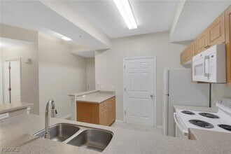 Building Photo - 9025 Colby Dr