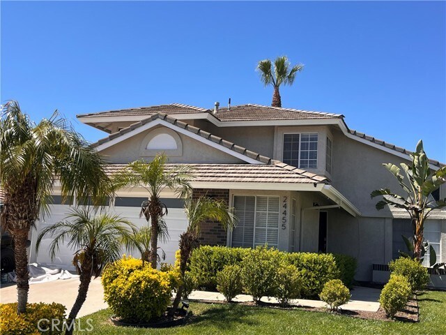 Foto principal - 24455 Mooncrest Ct