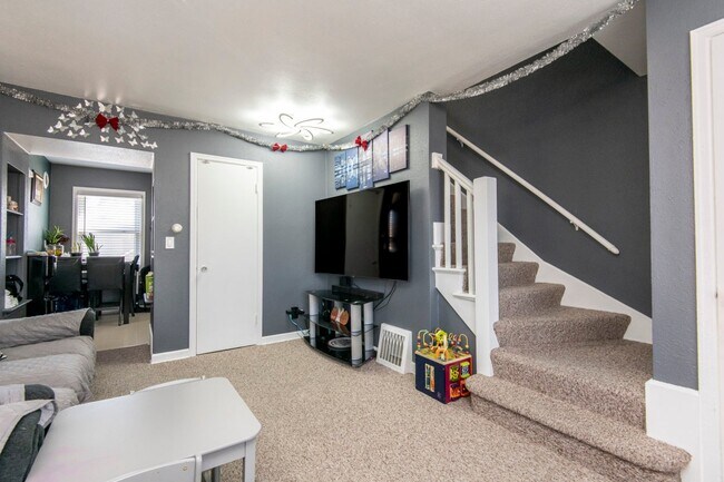 Foto del edificio - Inviting Bayview Townhouse