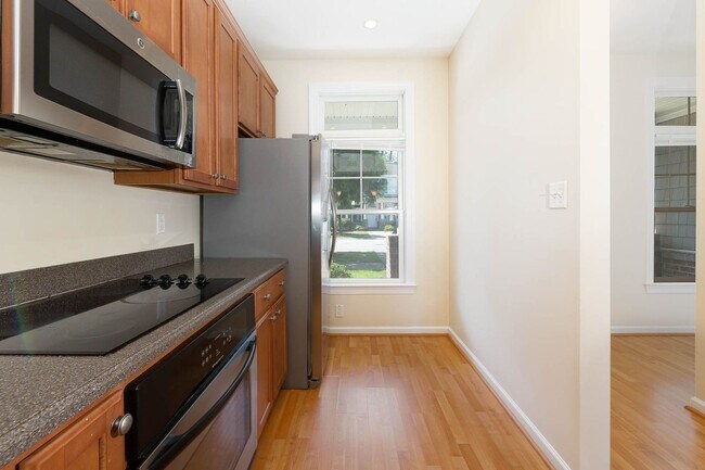 Foto del edificio - Norfolk Condo!