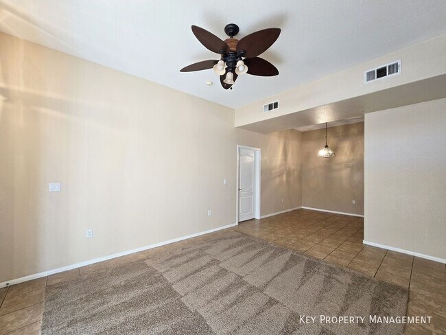 Building Photo - 3325 Cactus Shadow St