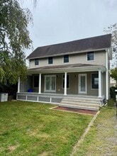 Building Photo - 29 1/2 Woolsey Ave