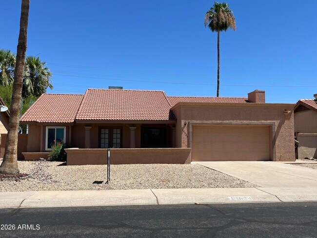 Building Photo - 10624 W Griswold Rd