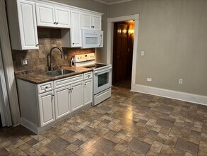 Building Photo - 355 NY-31