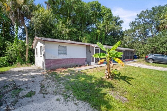 Building Photo - 75 Cypress St