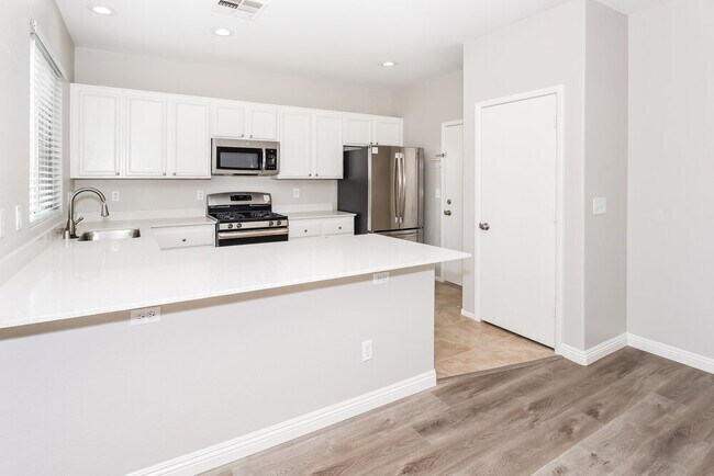 Foto del edificio - 4028 Oliver Sagebrush Dr