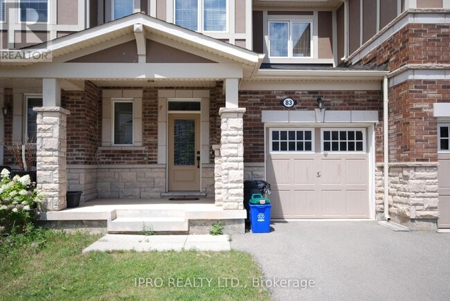 Building Photo - 83 Orchardcroft Rd