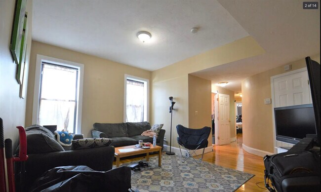 Building Photo - 17-19 Highgate St. Unit 8