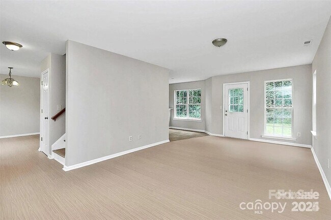 Foto del edificio - 3737 Kadey Dr