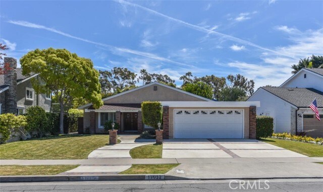 Primary Photo - 17032 Courtney Ln