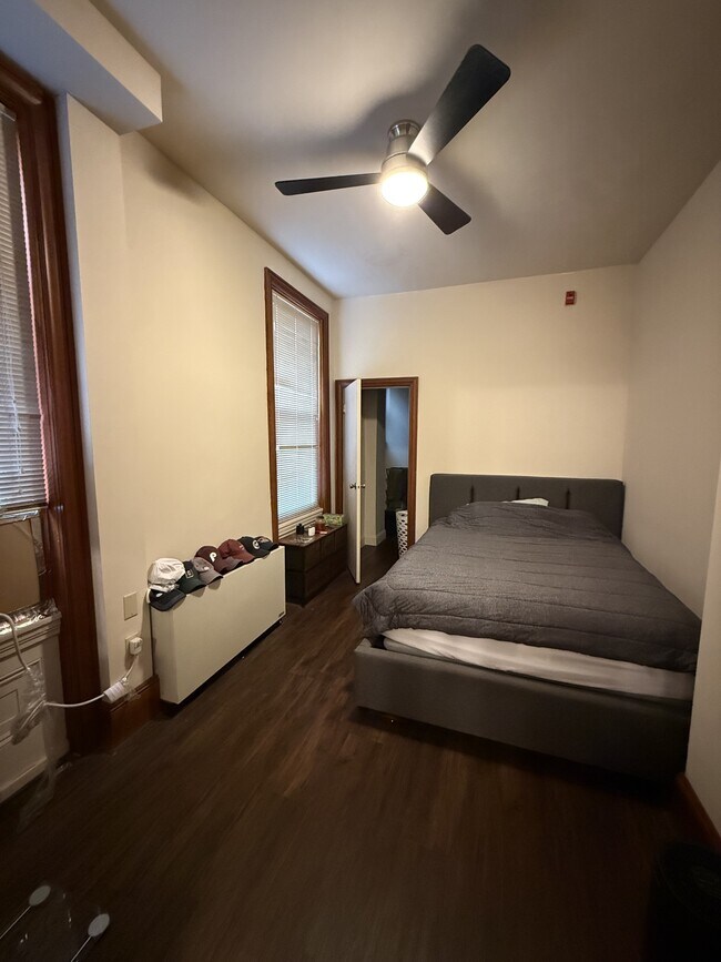 Foto del edificio - 1725 Spruce St