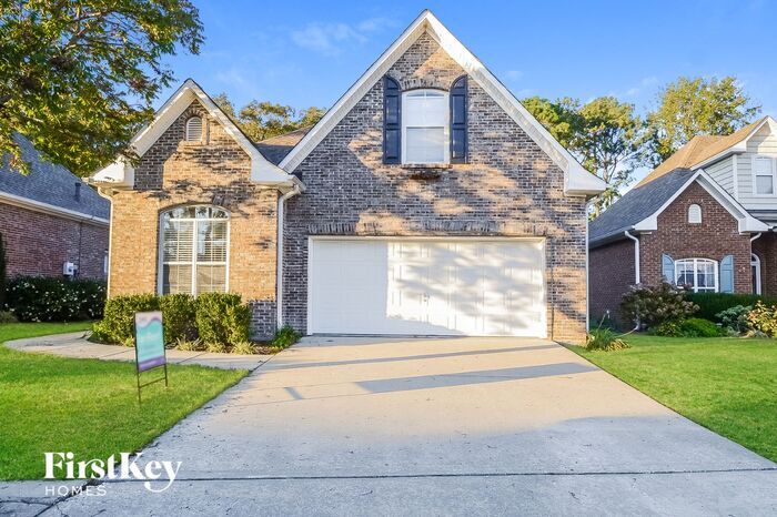 Primary Photo - 230 Vineyard Ln