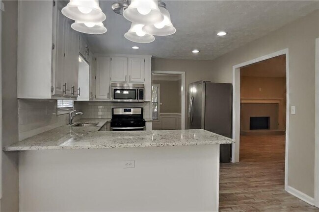 Foto del edificio - 3944 Riverstone Dr