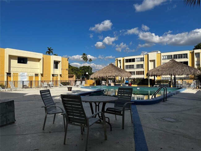 Building Photo - 6901 SW 147th Ave