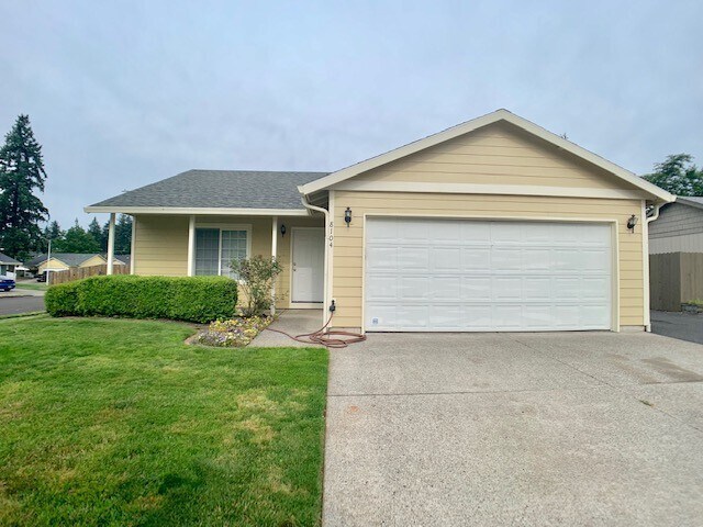 Building Photo - Great 3BD Ranch in Desirable Neighborhood!...