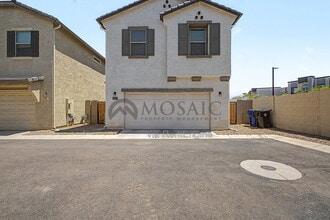 Building Photo - 8317 E Impala Ave