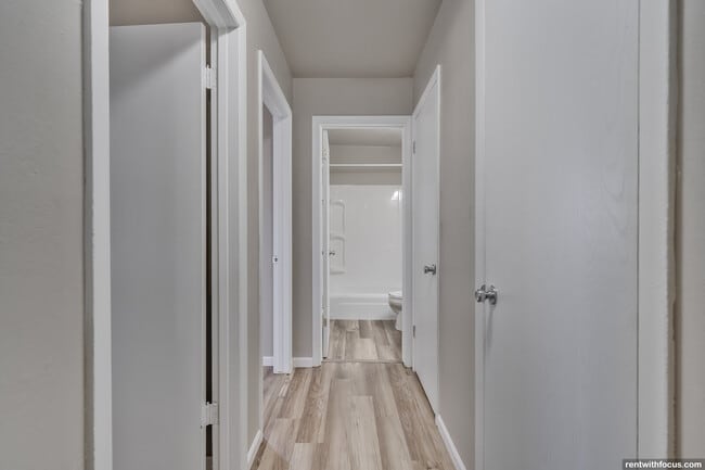 2 Bedroom - Clayton Ridge