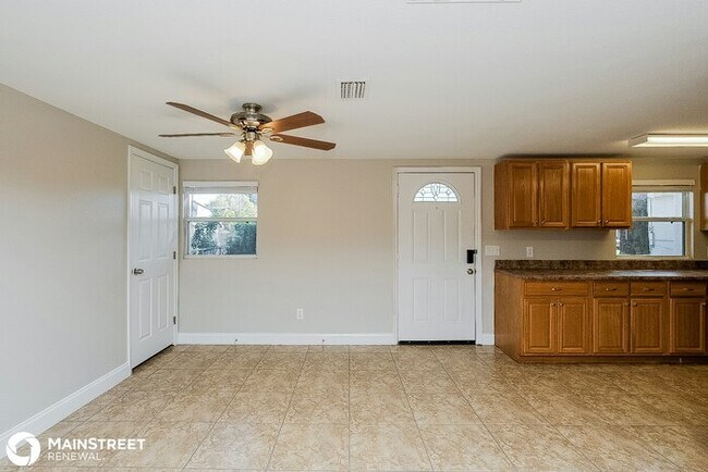 Building Photo - 1405 N LAKE SHIPP DR, WINTER HAVEN, FL 33880