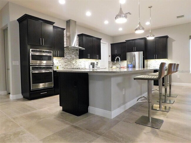 Foto del edificio - 15532 Sweet Orange Ave