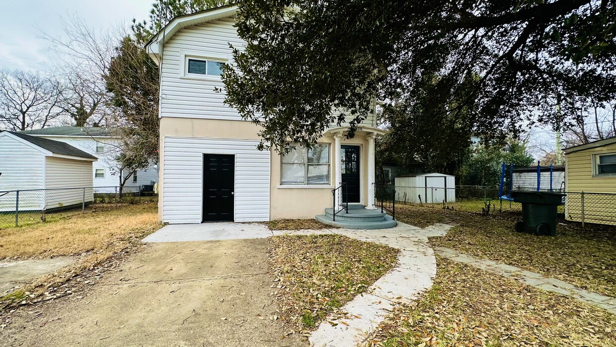 206 Downes St, Hampton, VA 23663 House Rental in Hampton, VA