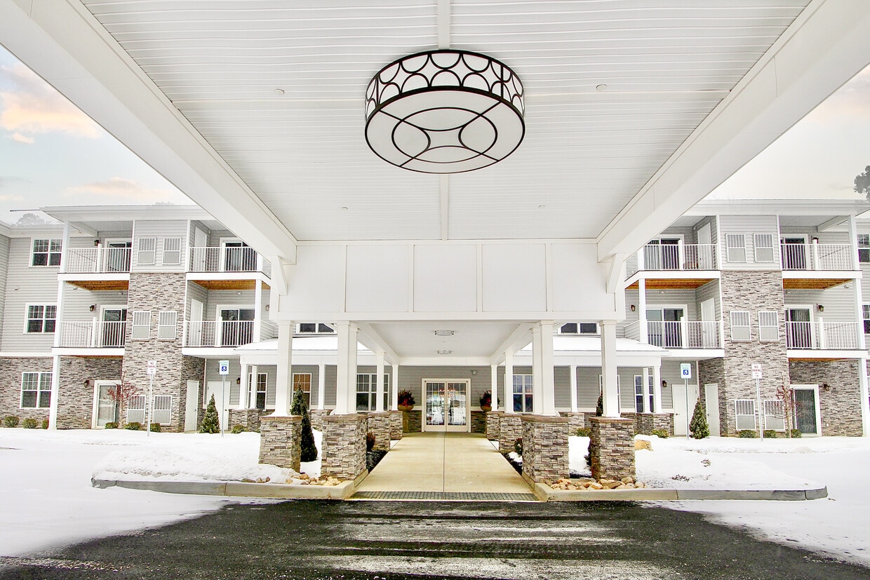 Pinnacle Living at Forts Ferry Apartments Latham, NY