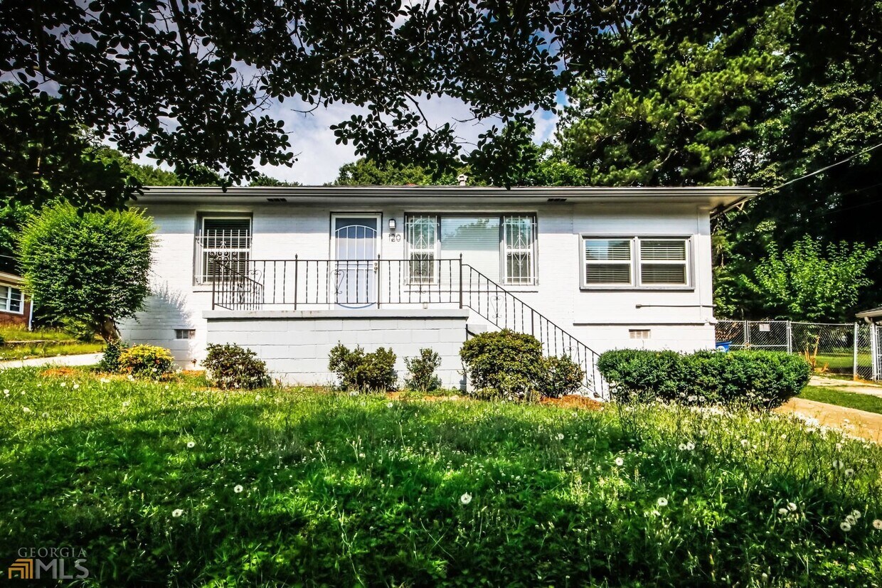 Primary Photo - 120 Burbank Dr NW